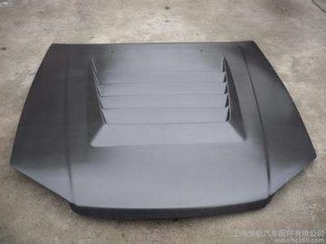 Los vehículos de pasajeros y los vehículos comerciales cubren la pintura electroforética negra